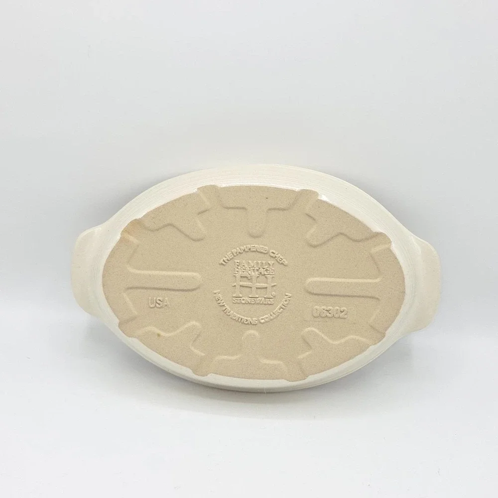 Pampered Chef Oval Baking Dish 9.5